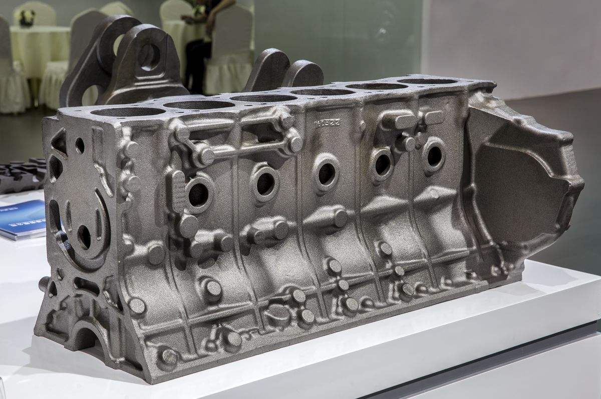 柴油機(jī)缸體鑄件 柴油機(jī)缸體鑄件