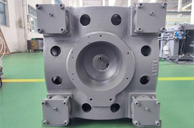 注塑機(jī)模板 注塑機(jī)模板